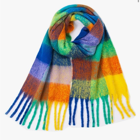 Cashmere like Plaid scarf with fringe - Picture 1 of 3